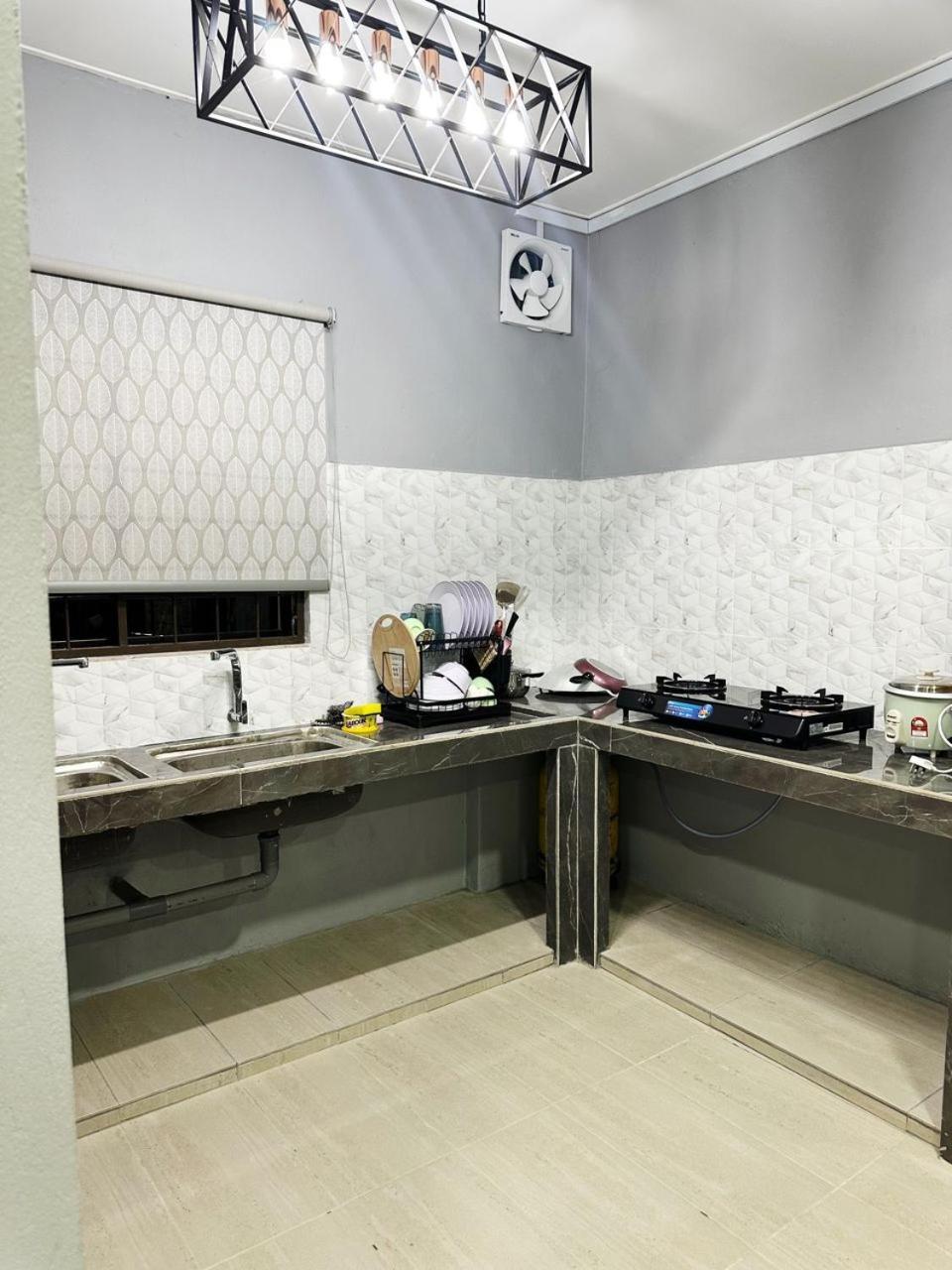 Mz Homestay Tuaran Exterior foto